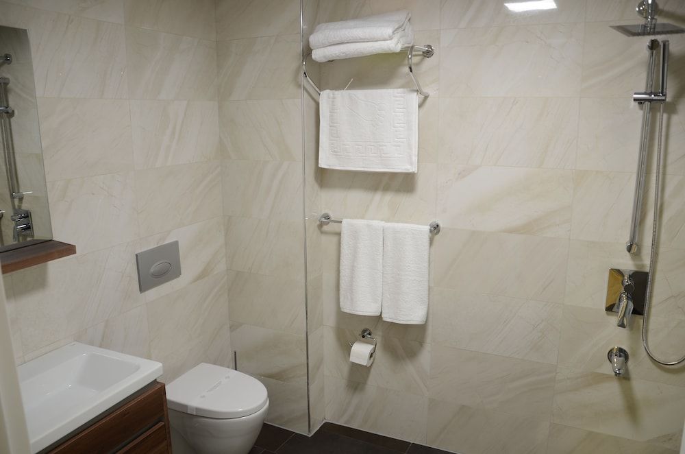 Safa Royal Museum Hotel Standard Triple Room 6