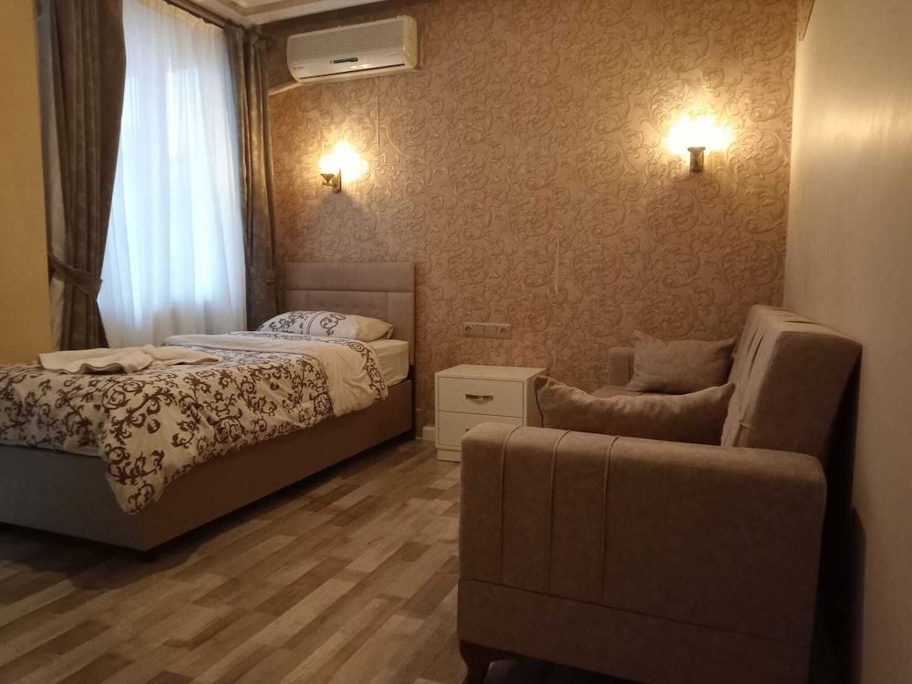 undefined Send Apart Otel 4