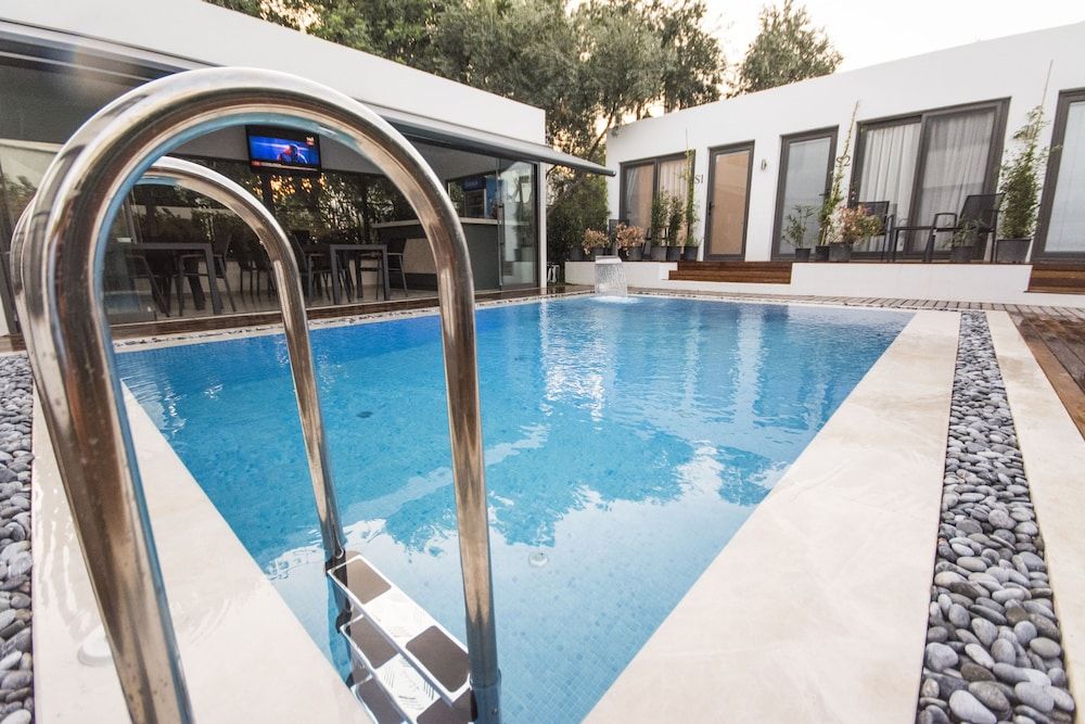 undefined Eng Group Hotels 8