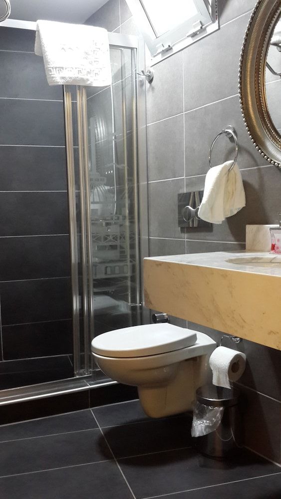 Taksim Celebi Residence Studio (Apartment) 3