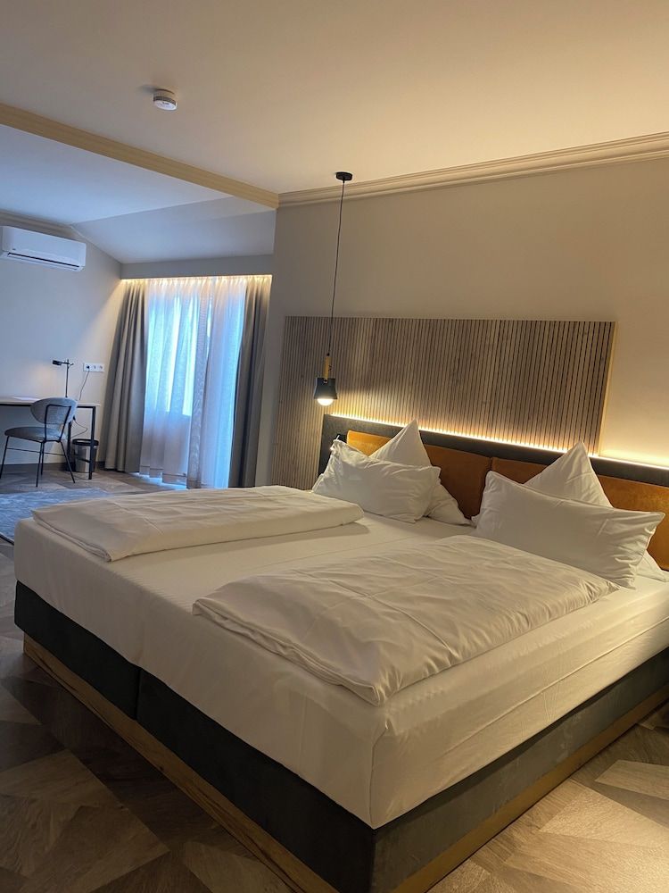 Olymp Munich Family Double Room 5