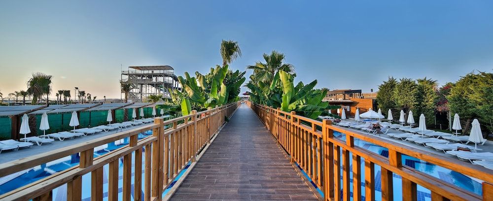 undefined Saturn Palace Resort - All Inclusive 5