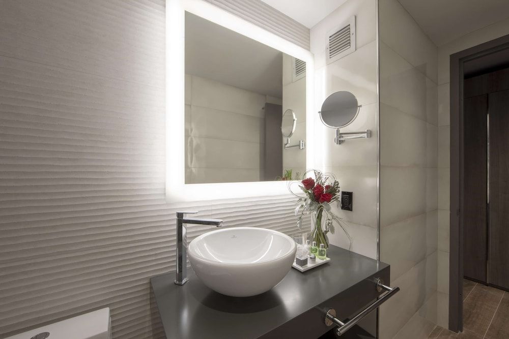 NH Collection New York Madison Avenue Superior Room 8