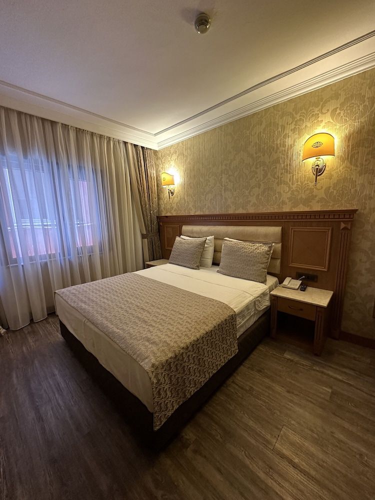 Dalan Hotel Economy Room 4