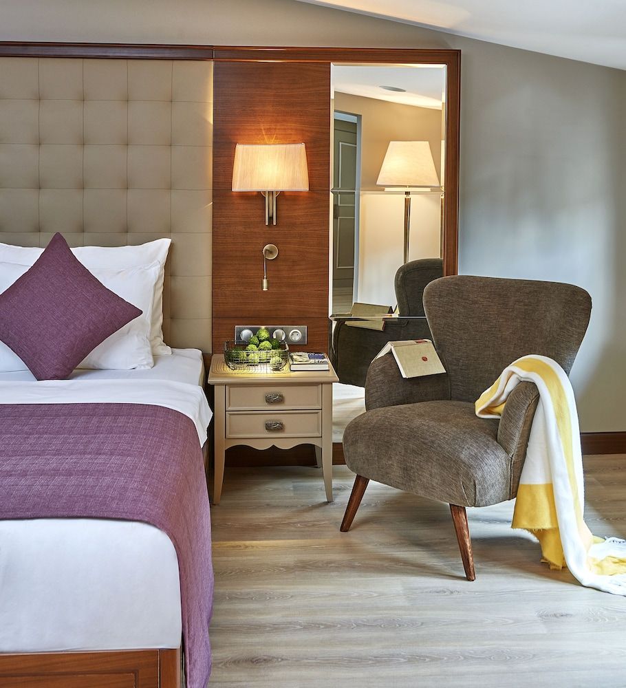 undefined Renata Boutique Hotel - Boutique Class 7