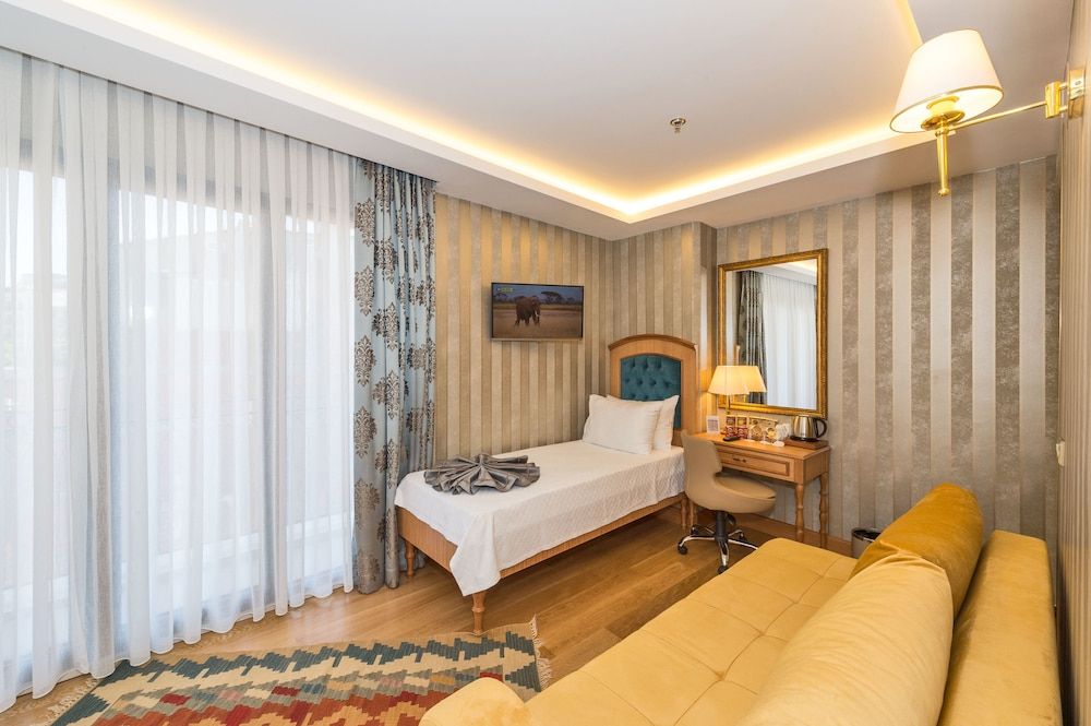 Aprilis Gold Hotel - Special Class Standard Double or Twin Room 6