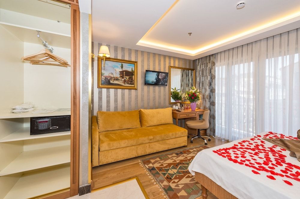 Aprilis Gold Hotel - Special Class Standard Double or Twin Room 12