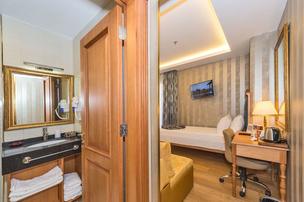 Aprilis Gold Hotel - Special Class Standard Double or Twin Room 52