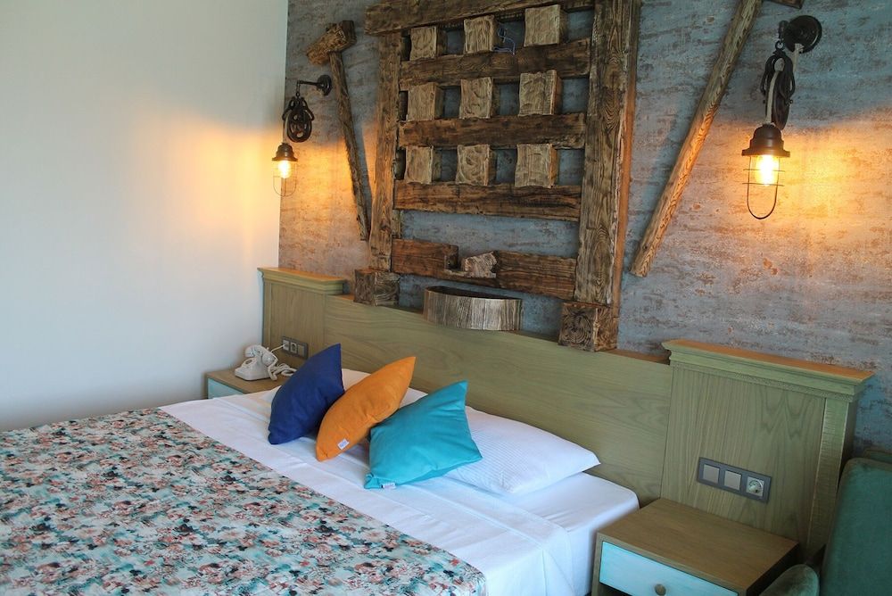 Superior Double or Twin Room, Sea View