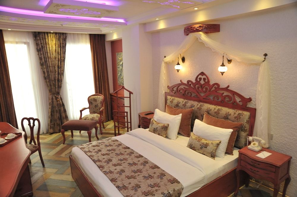 Ayna Hotel Istanbul Deluxe Suite