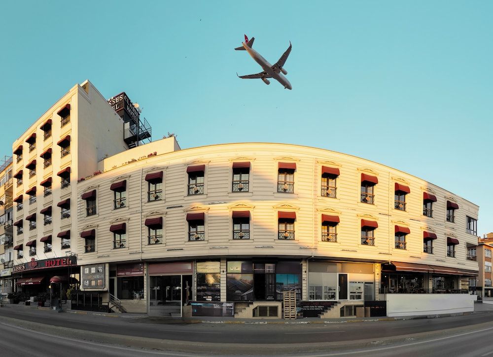 undefined Classes Hotel 5