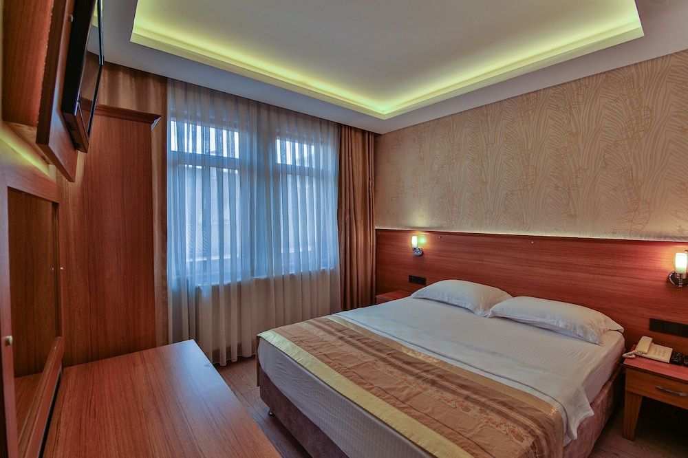 Seymen Hotel Classic Double or Twin Room, City View 7
