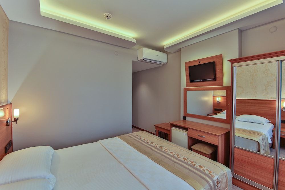 Seymen Hotel Classic Double or Twin Room, City View 5