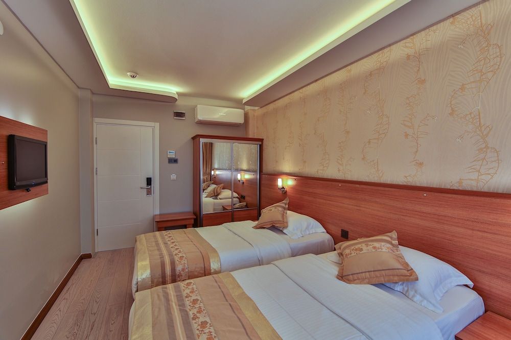 Seymen Hotel Classic Double or Twin Room, City View 4