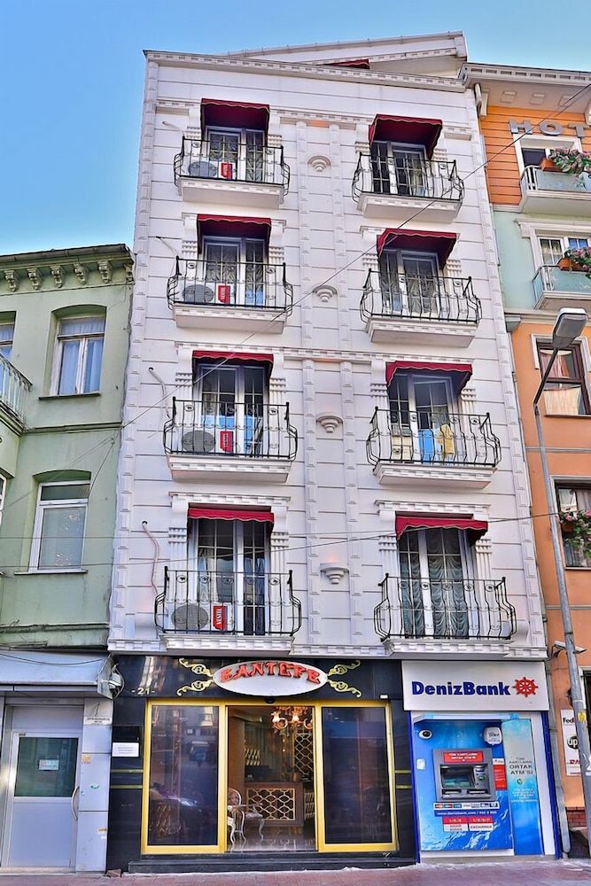 undefined Santefe Hotel 6