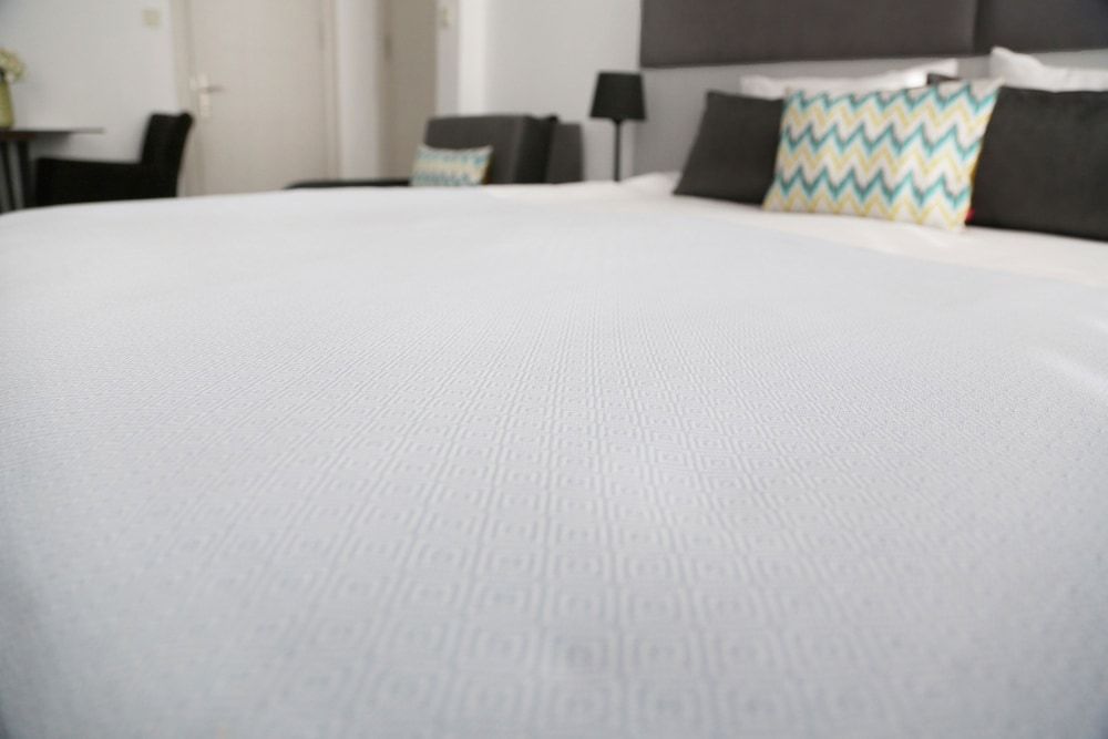 undefined Bayer Hotel 8