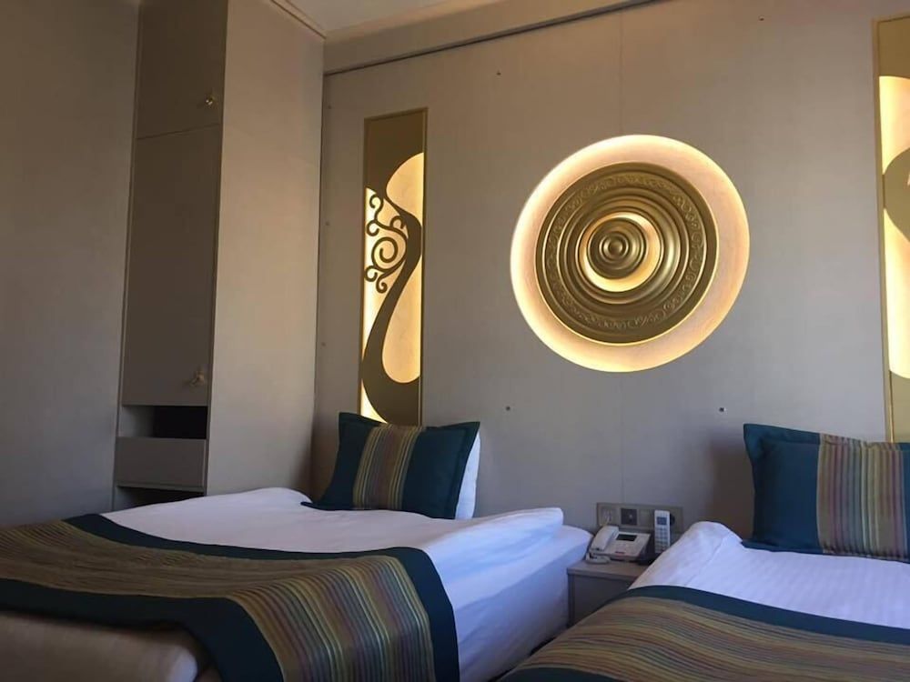 Nun Otel Standard Twin Room 3