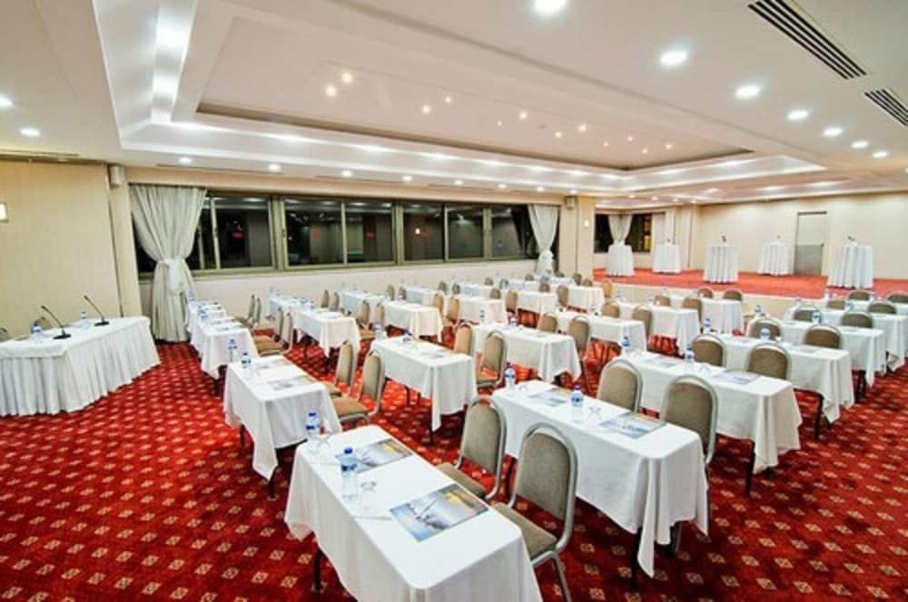 undefined Korumar Deluxe Hotel 8