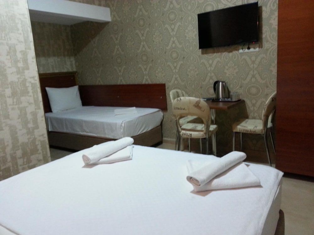 Hotel Rio Twin Room 2