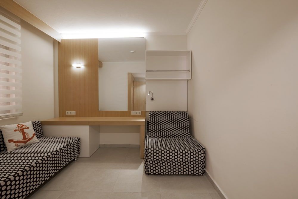 undefined AQI Pegasos World 9