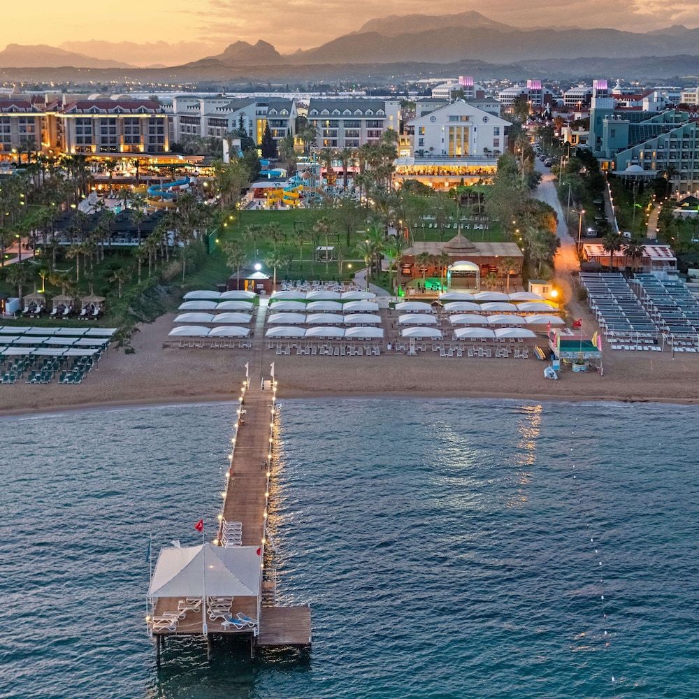 undefined DOBEDAN BEACH RESORT COMFORT 6