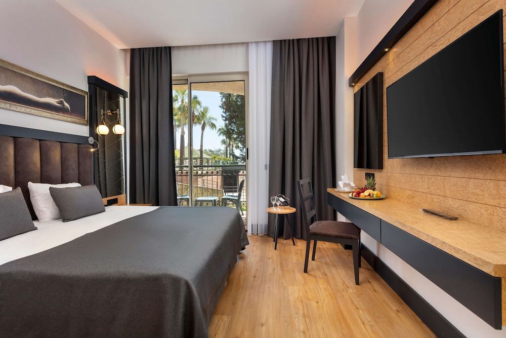 undefined DOBEDAN BEACH RESORT COMFORT 10