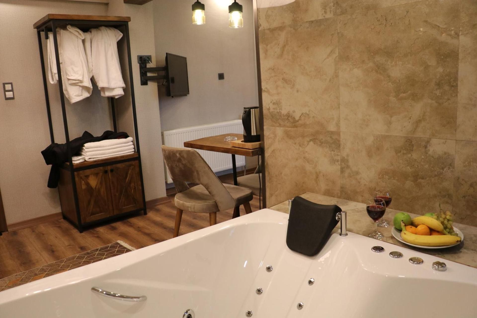 undefined Zengin City Hotel 10