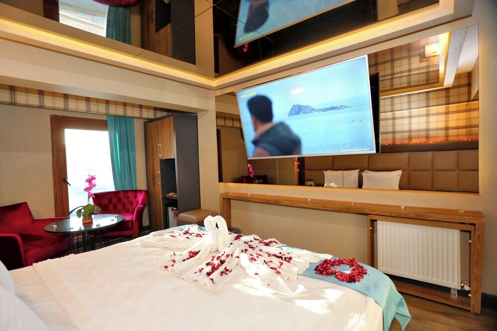 Romantic Room