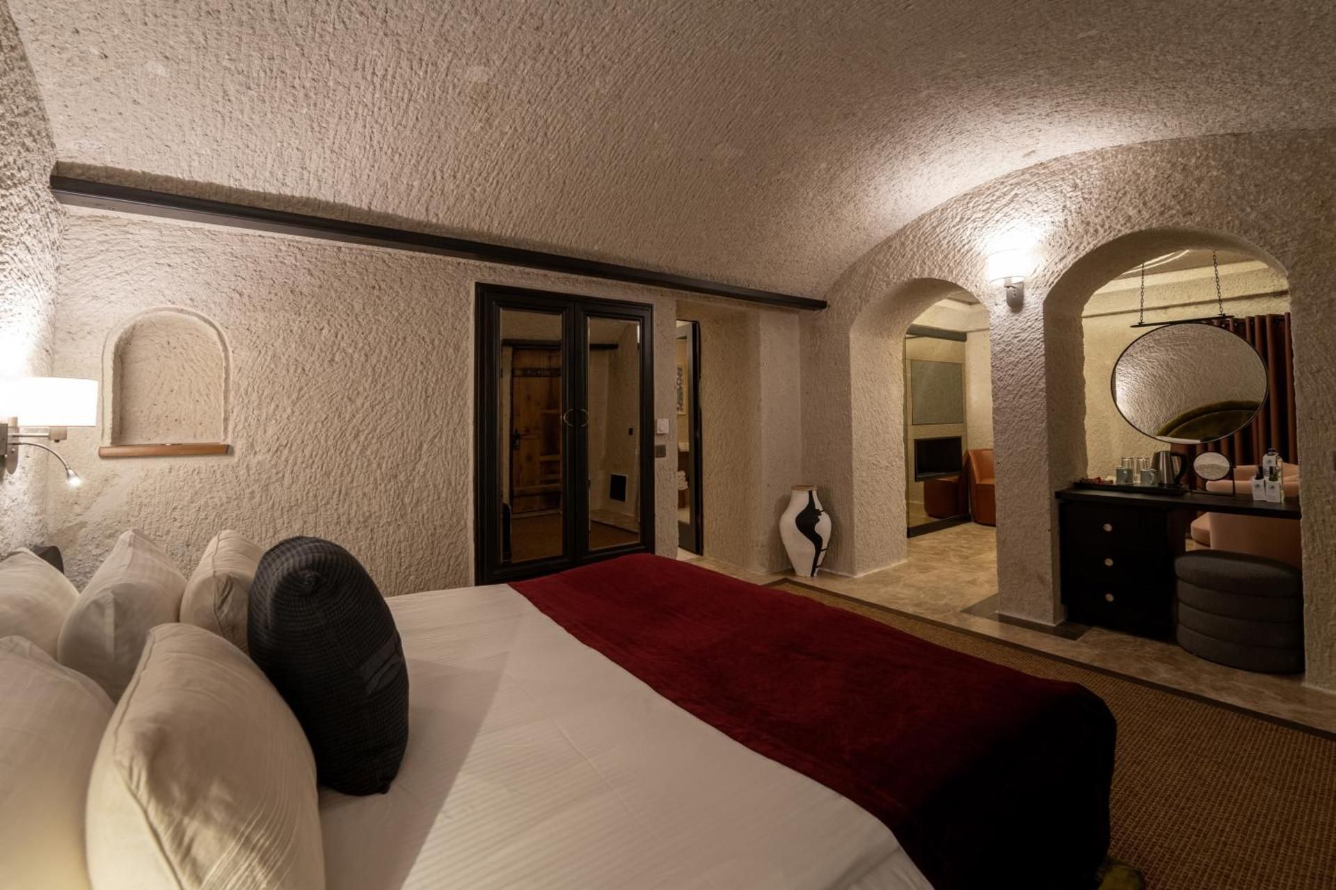 Artemis Cave Suites - Adults Only Suite 2