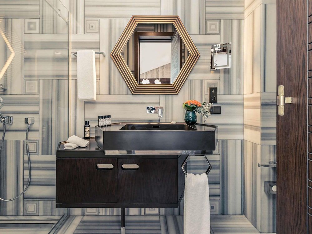 The Galata Hotel Istanbul - MGallery Collection Classic Room (Kingsize) 6