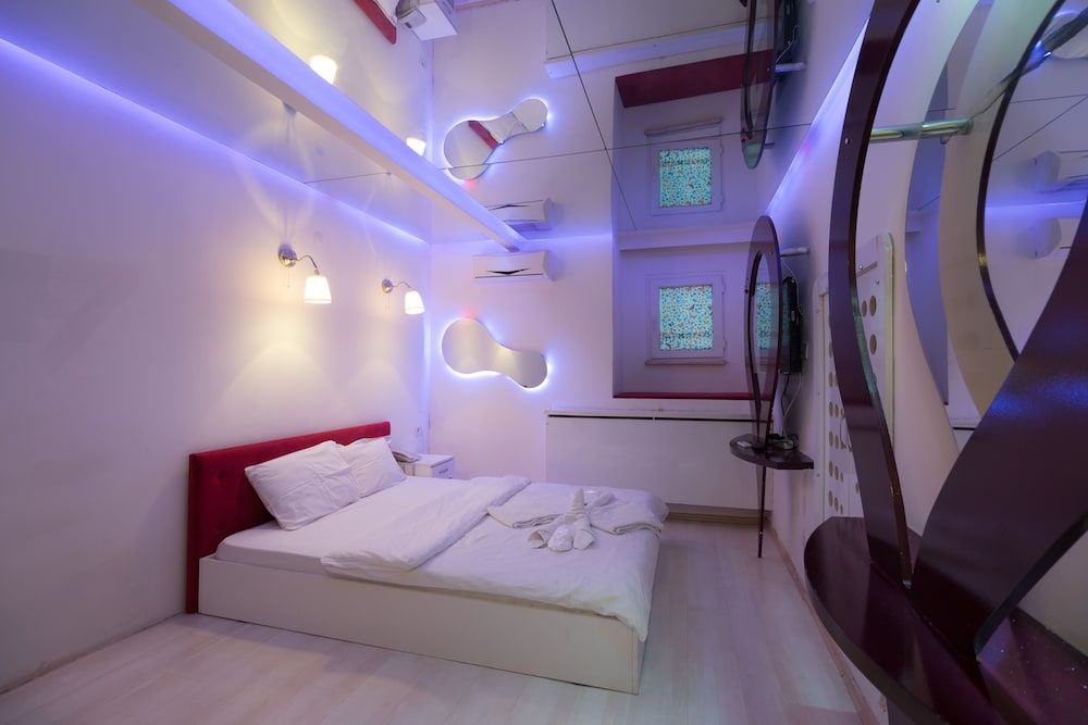 Element Suites Duplex Basement 3