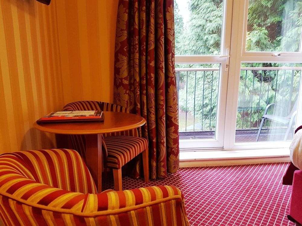 Buckatree Hall Hotel Superior Double Room 4