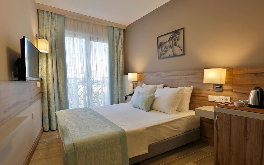 Kule Hotel Standard Room