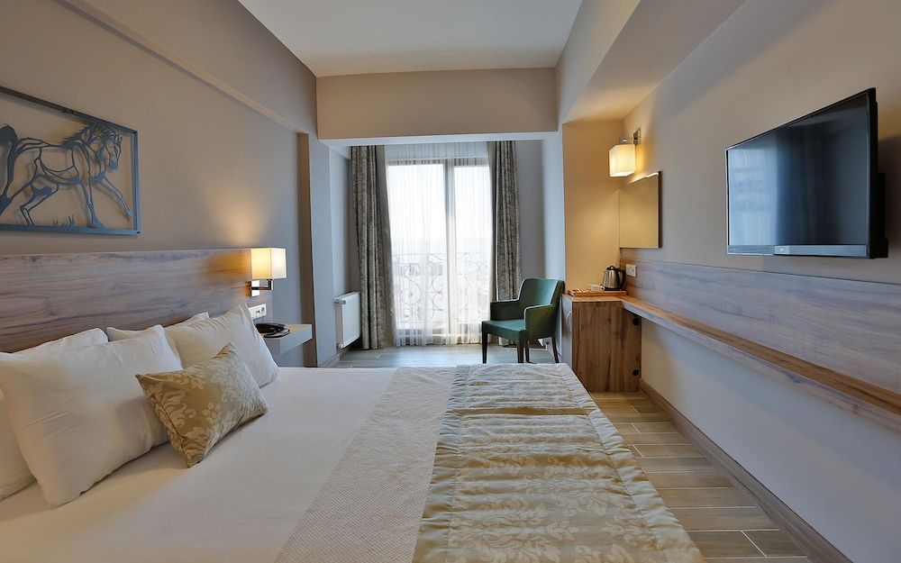 Kule Hotel Standard Room, Sea View 4