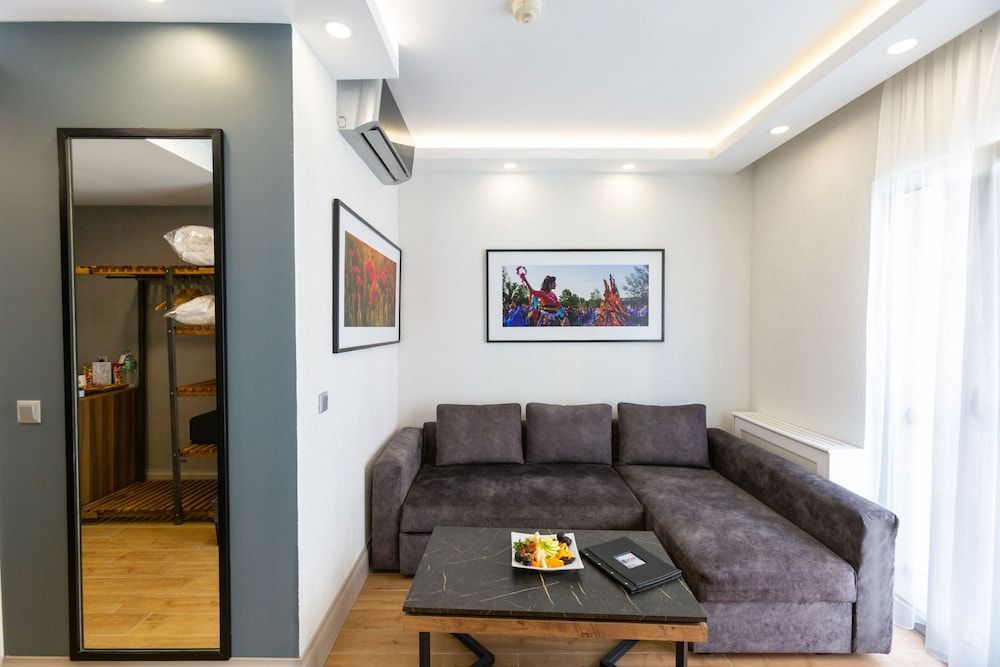 Alan Suites Junior Suite, 2 Bedrooms 3