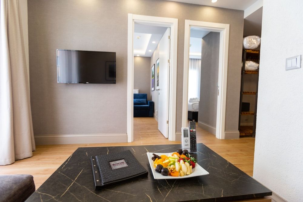 Alan Suites Junior Suite, 2 Bedrooms 4