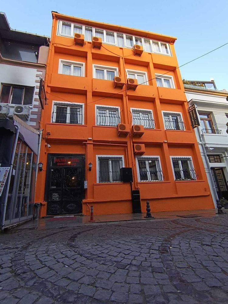 undefined Sultan Hostel & Guesthouse 4