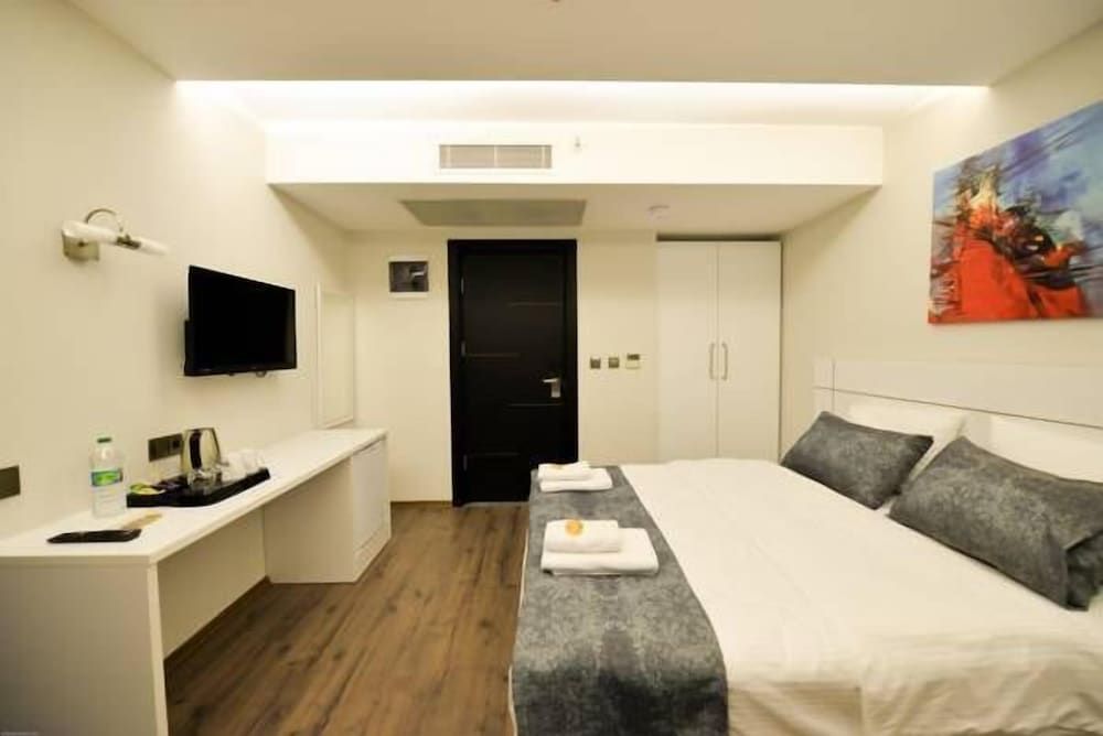 Zeytindali Hotel Standard Double Room 3