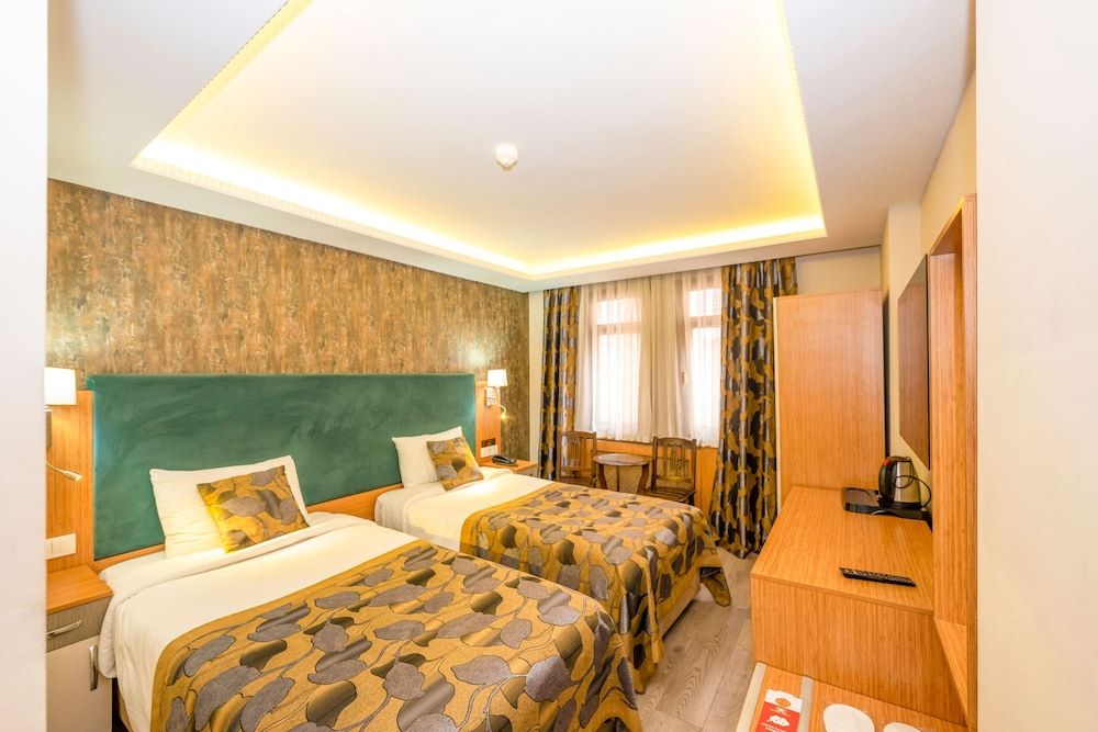 undefined Hotel Devman 3