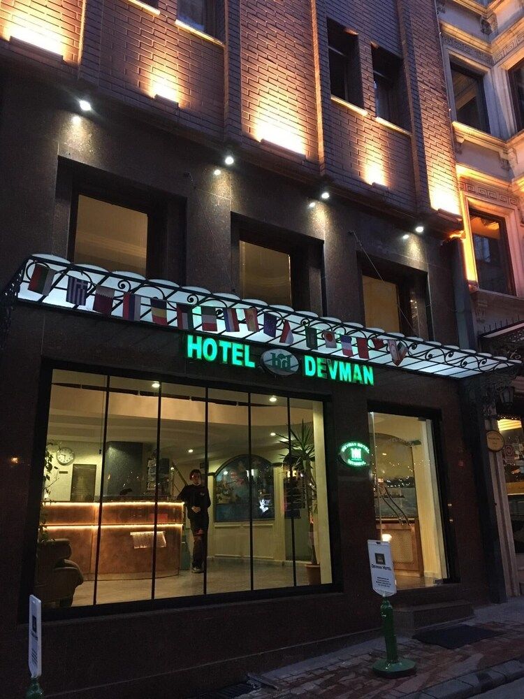 undefined Hotel Devman 6