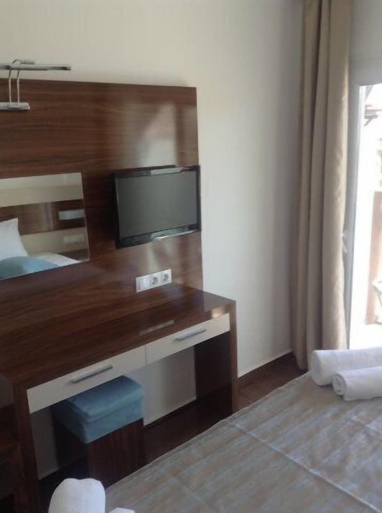 Cotton Boutique Hotel Standard Double Room 8