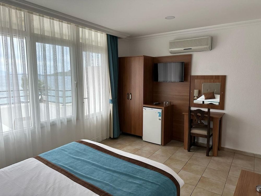 undefined Dinc Pansiyon 8