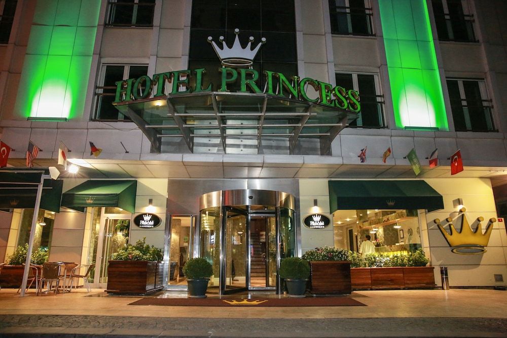 undefined Hotel Princess Boutique 4