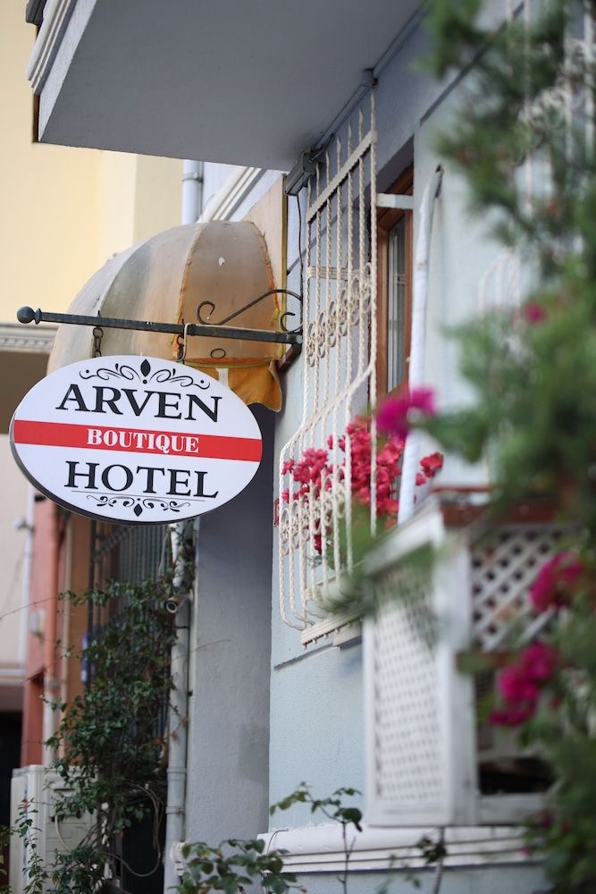 undefined Arven Hotel