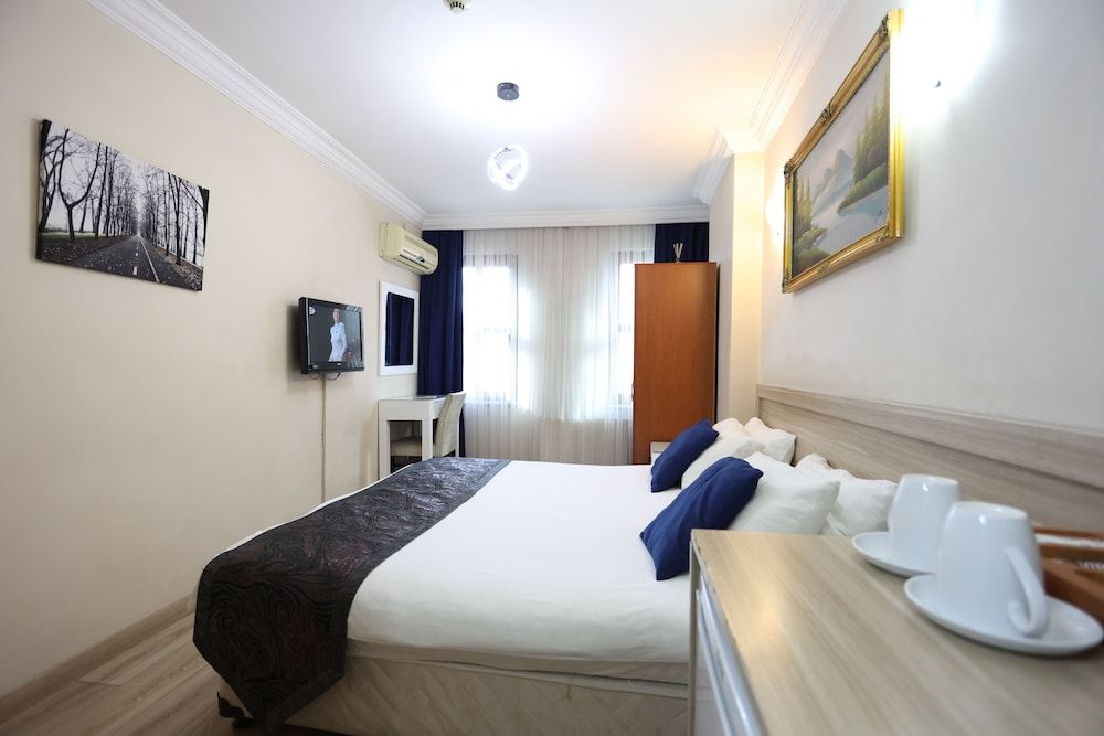Arven Hotel Standard Double or Twin Room 18