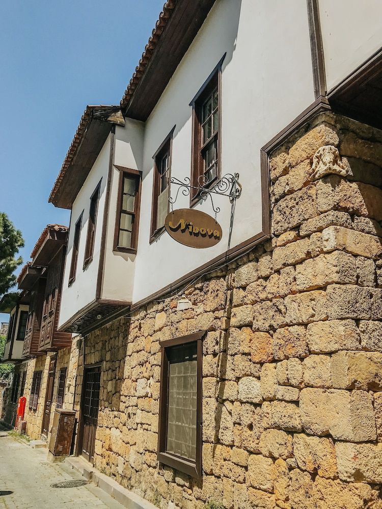 undefined The Ninova 9