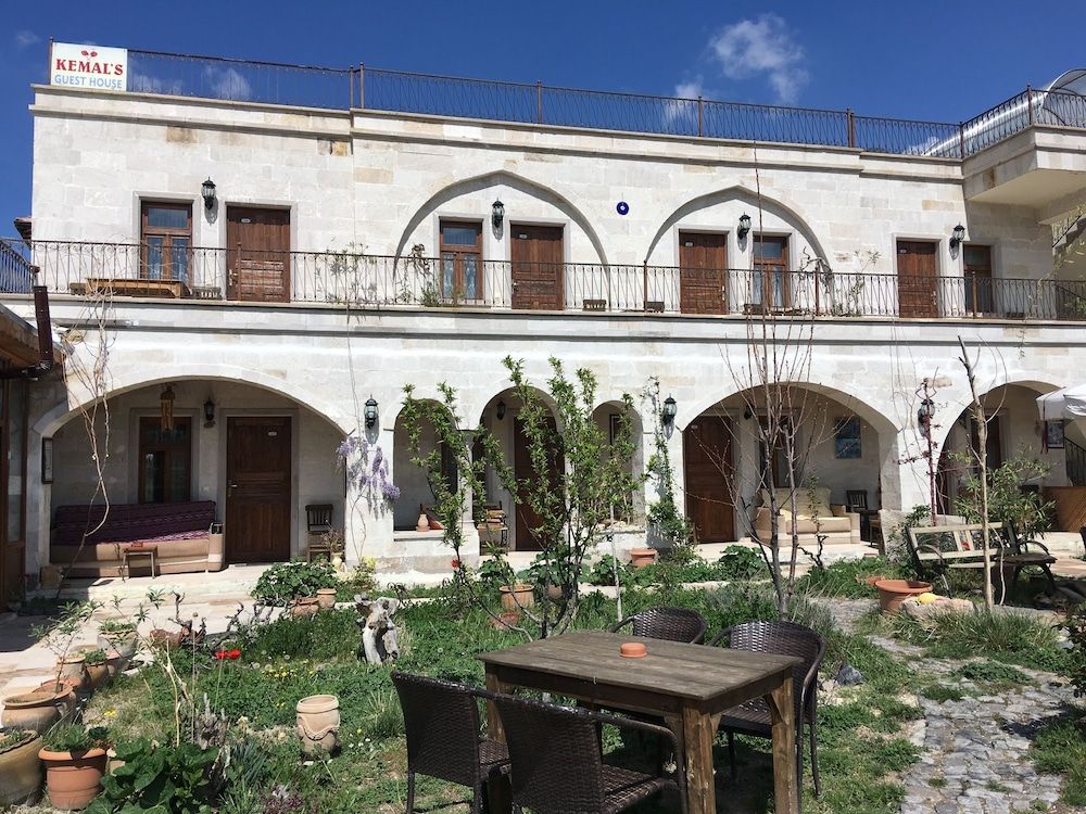 undefined Kemal's Guest House 6