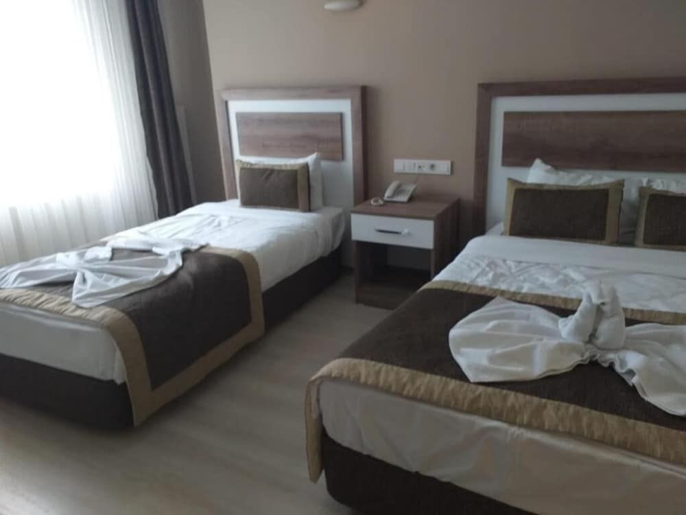 Dempa Hotel Economy Double Room 2