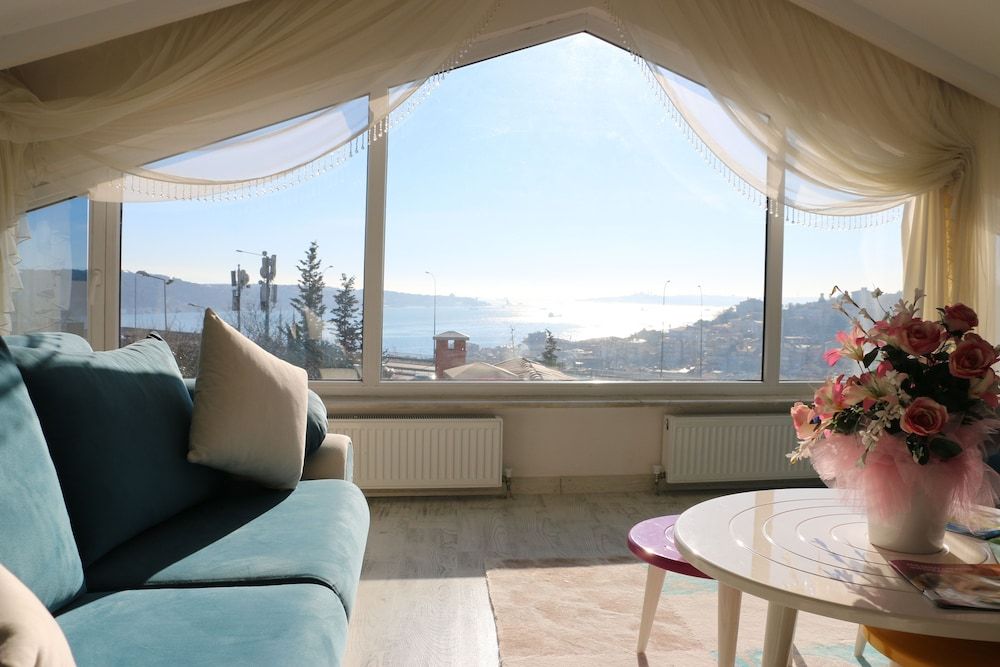 undefined Deep Hotel Istanbul 2