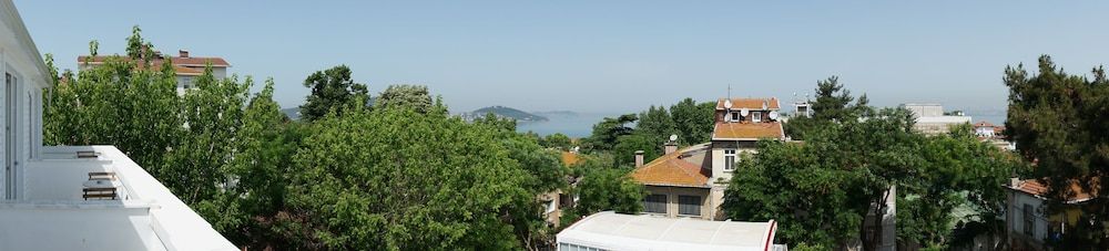 Buyukada Cankaya Hotel Room, Jetted Tub, Sea View 23